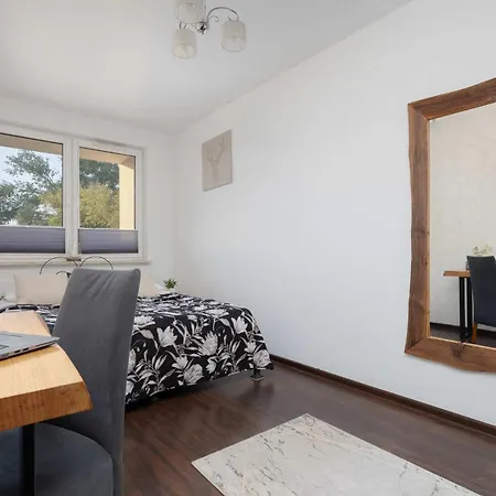 Stylowy W Warszawie Sypialnia & Parking W Garazu By Renters *