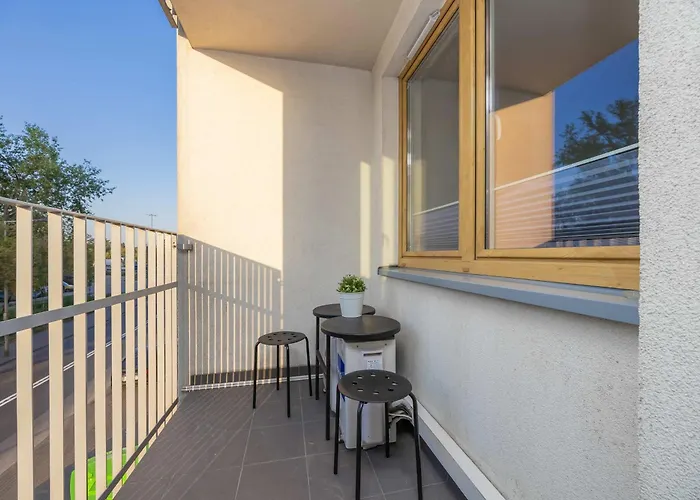 Stylowy W Warszawie Sypialnia & Parking W Garazu By Renters Apartment Warsaw