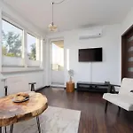 Stylowy W Warszawie Sypialnia & Parking W Garazu By Renters Warszawa